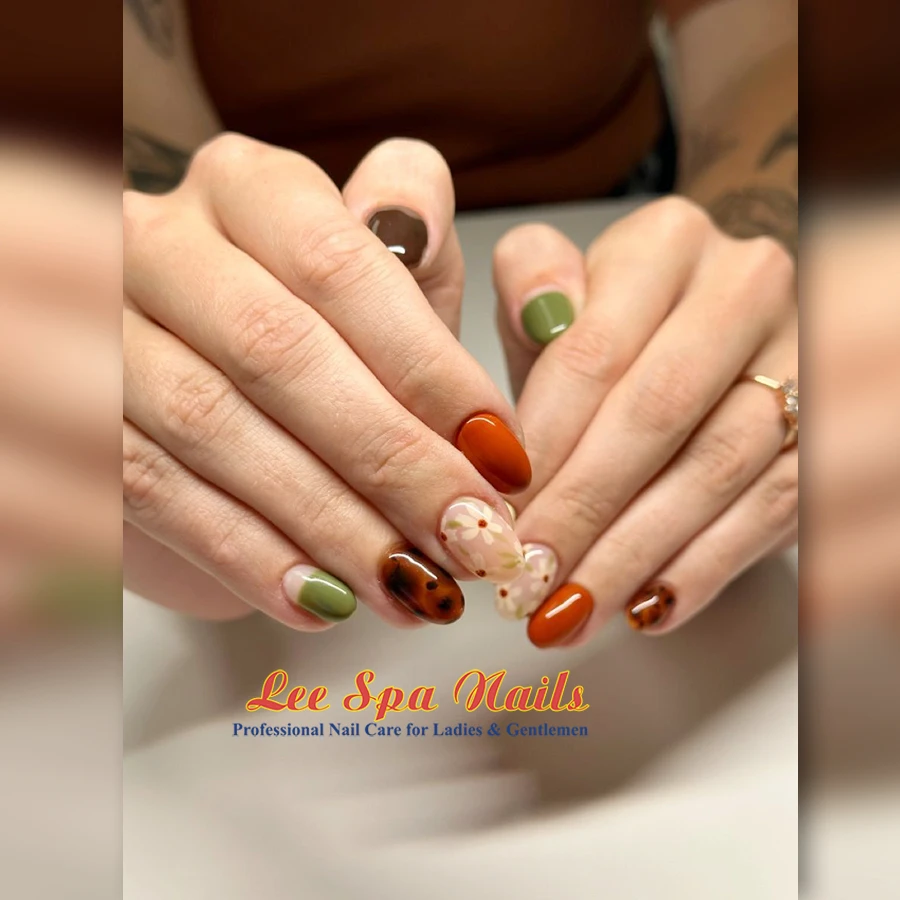 Lee Spa Nails Inc